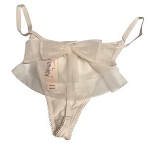 NWT Victoria's Secret Bridal Tulle Veil Bow V-String Panty Size Large Honeymoon